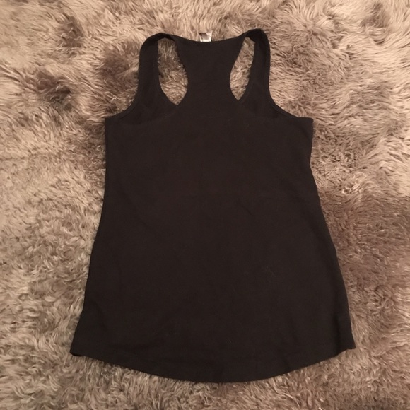Tank tops - Picture 4 of 4